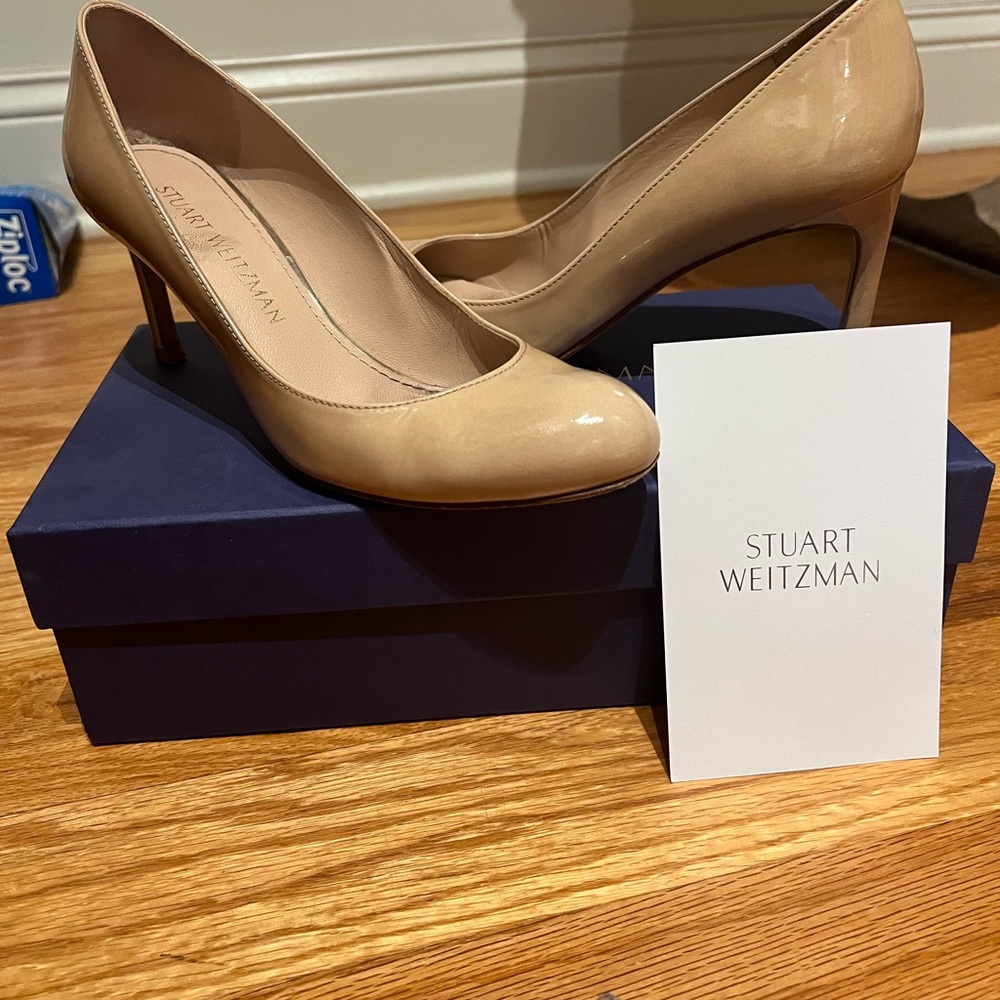 Stuart Weitzman pumps Size 6